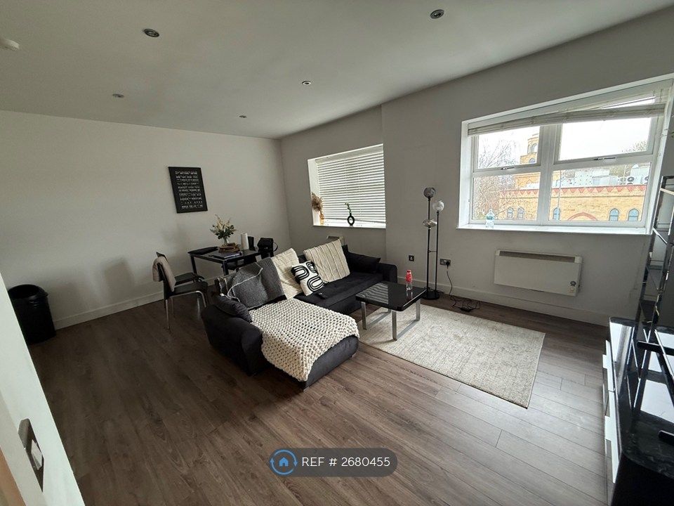 Property photo 2 of 4