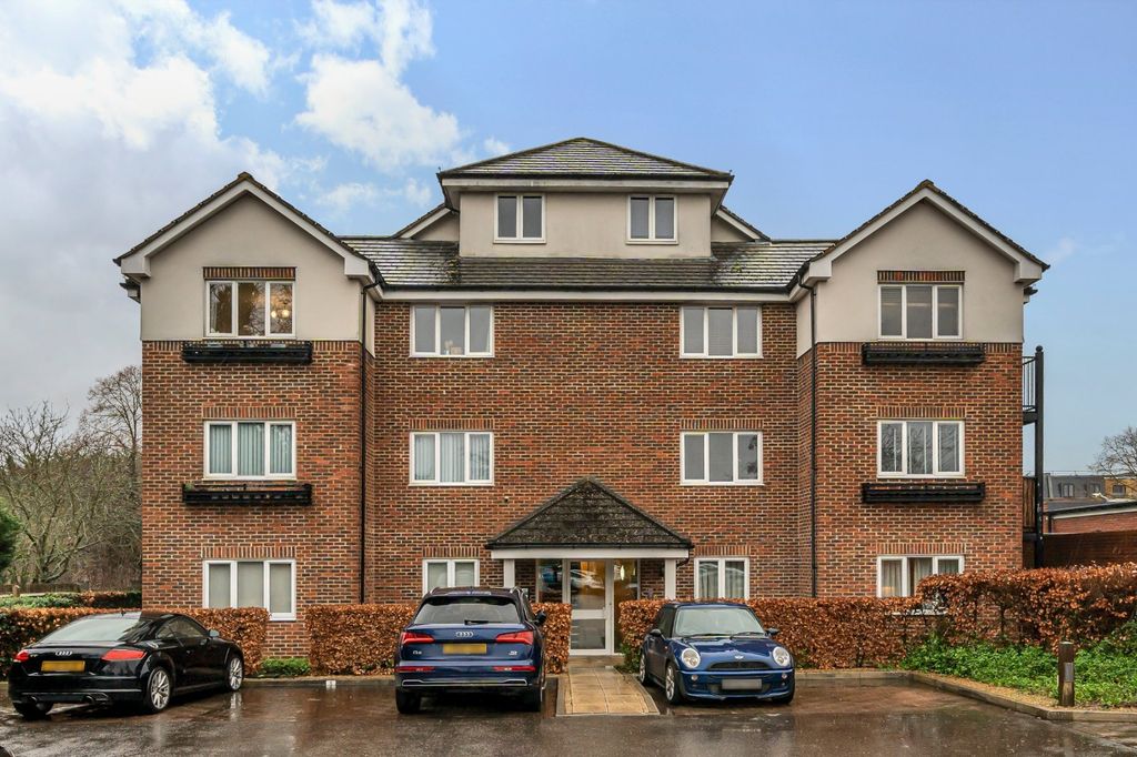 Property photo 1 of 11 Picture No. 16