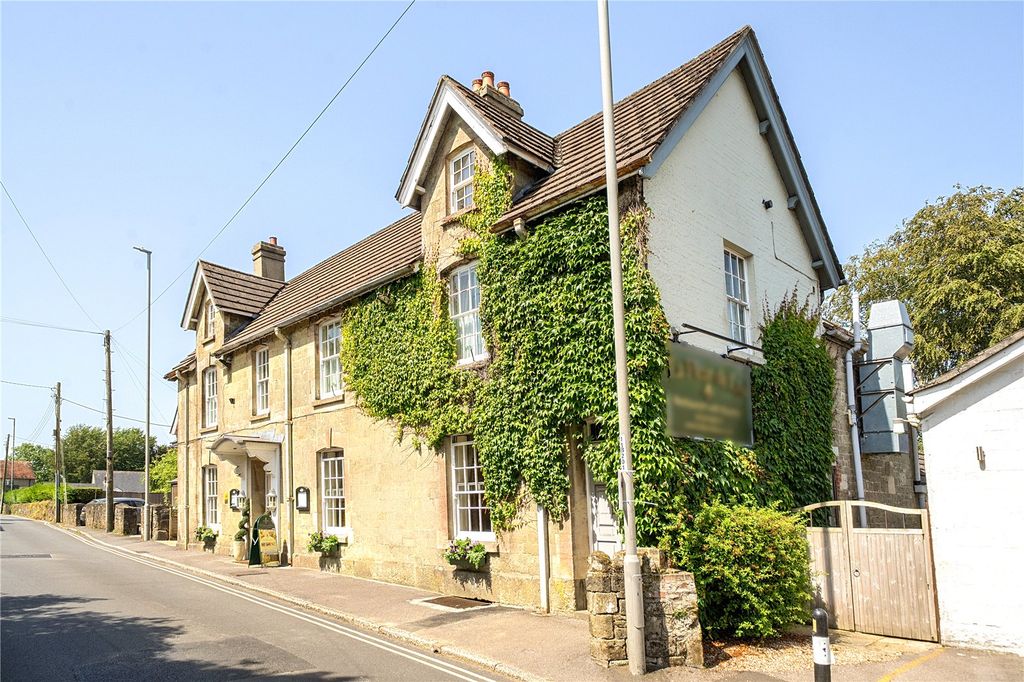 Property photo 1 of 17 Picture No. 35