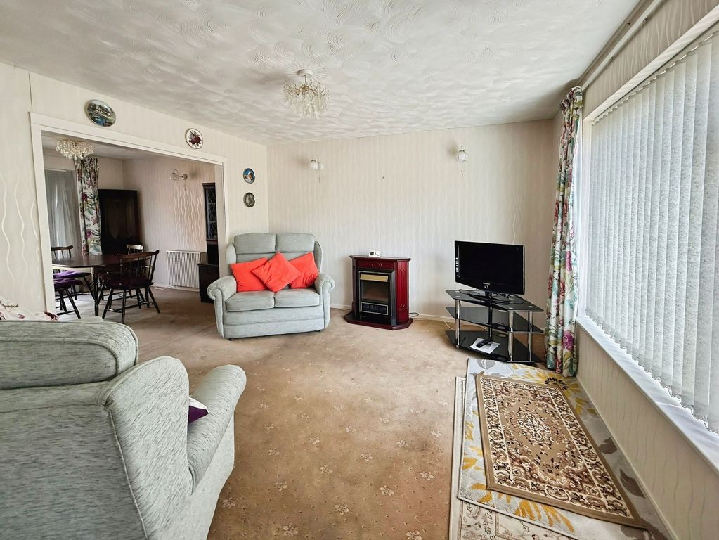 Property photo 3 of 14 Photo 14