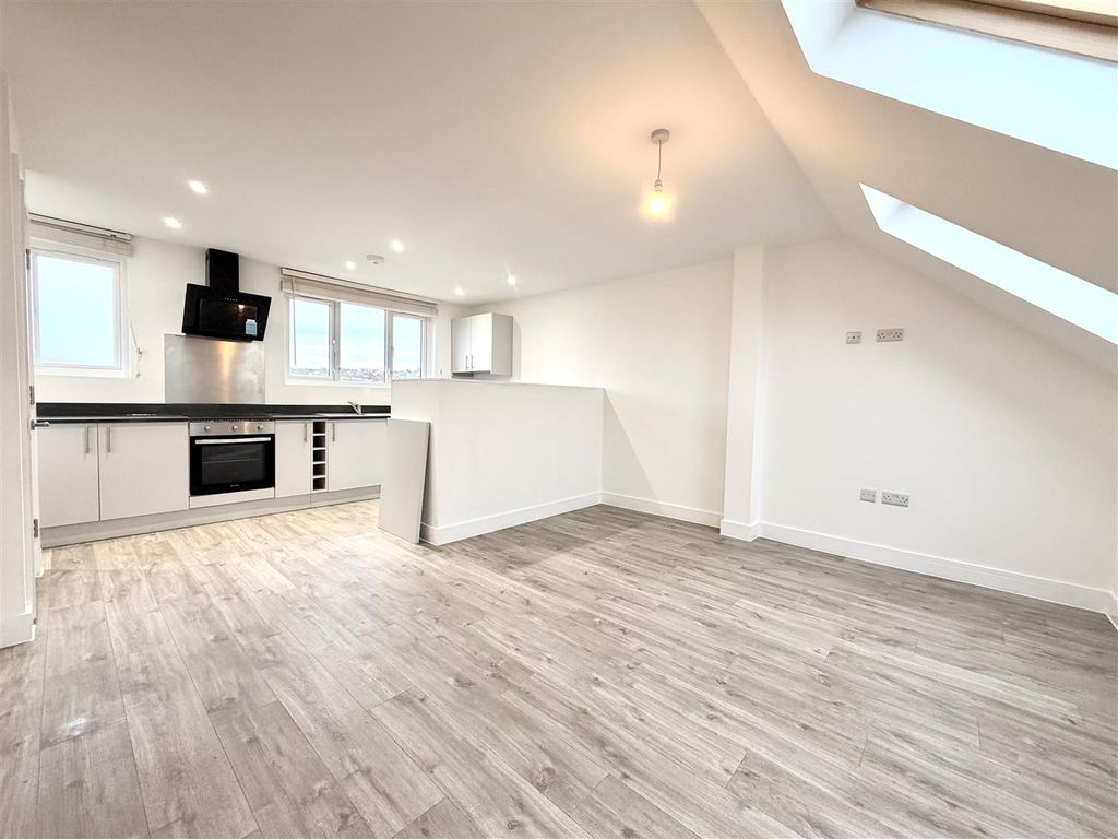 Property photo 2 of 8 Img_0915.Jpeg