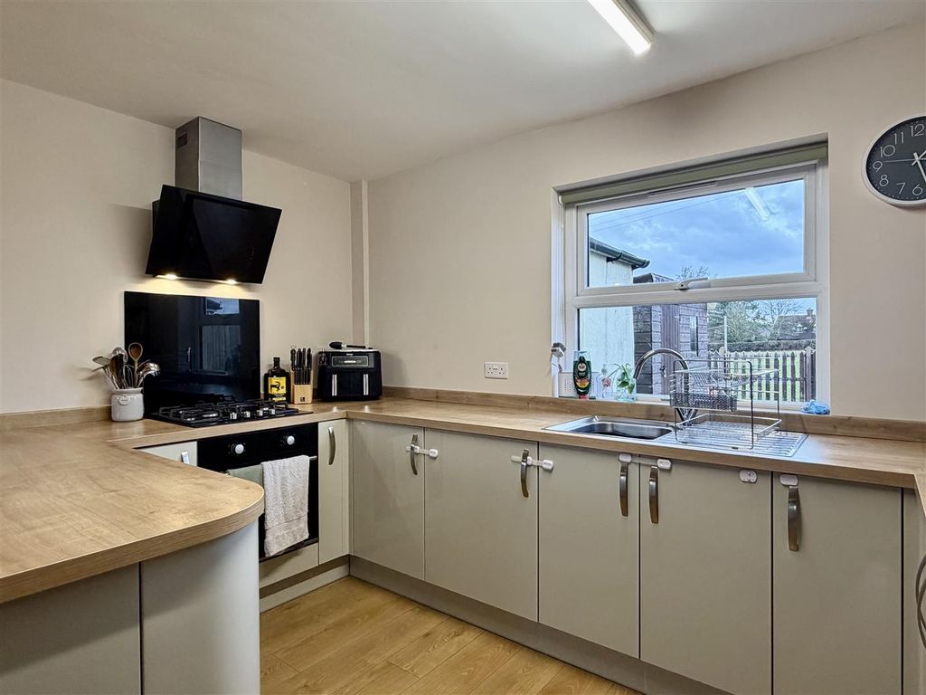 Property photo 2 of 17 Img_5523.Jpeg