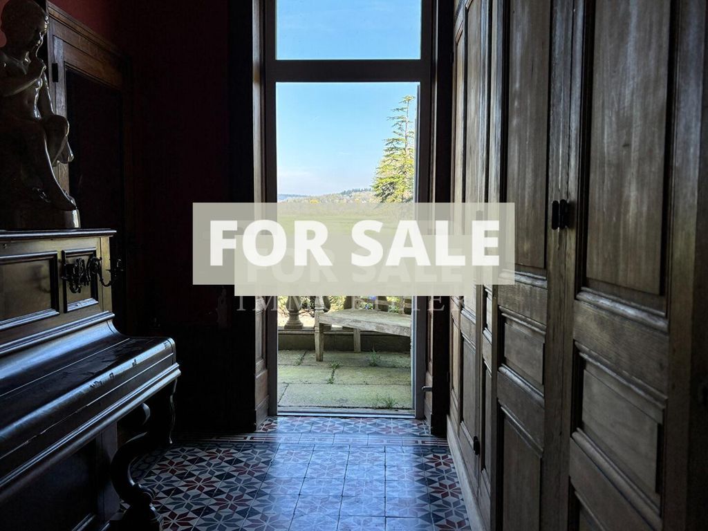 Property photo 3 of 18