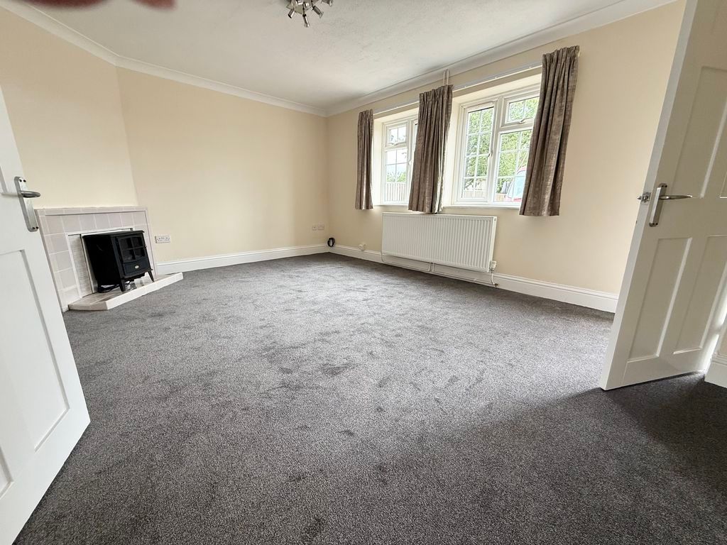 Property photo 3 of 26 Photo 16