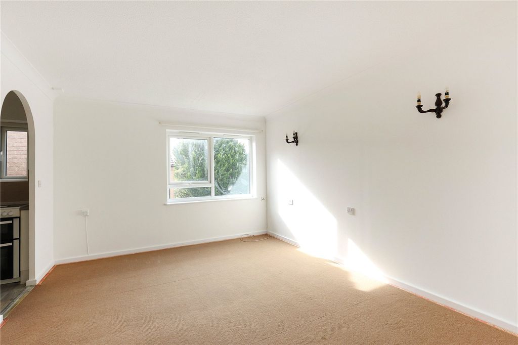 Property photo 2 of 11 Picture No. 02