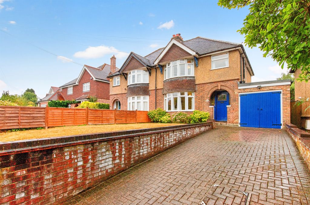 Property photo 1 of 17
