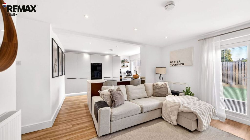 Property photo 1 of 64 Open Plan Kitchen And Lounge