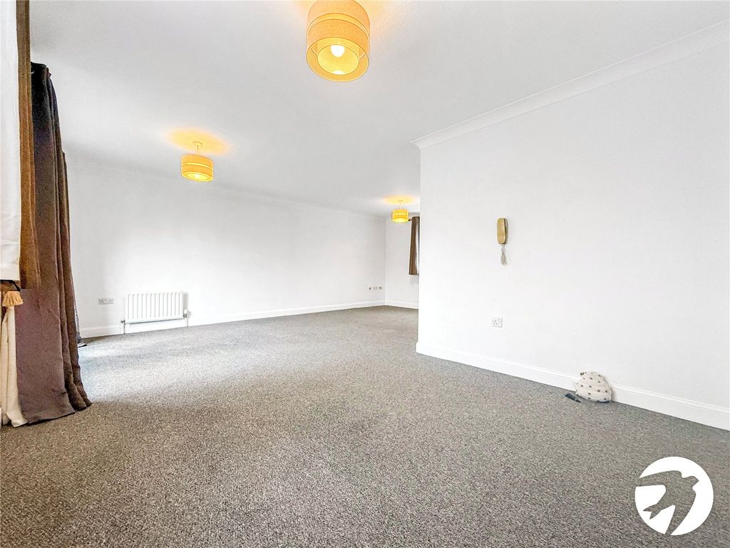 Property photo 2 of 10 Picture No. 22