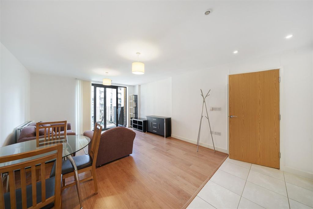 Property photo 2 of 17 1026113 (4).Jpg