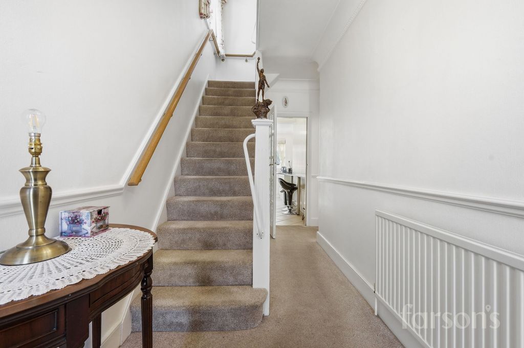 Additional image 9 of 3 bed semi-detached house for saleTemple Avenue, Dagenham RM8