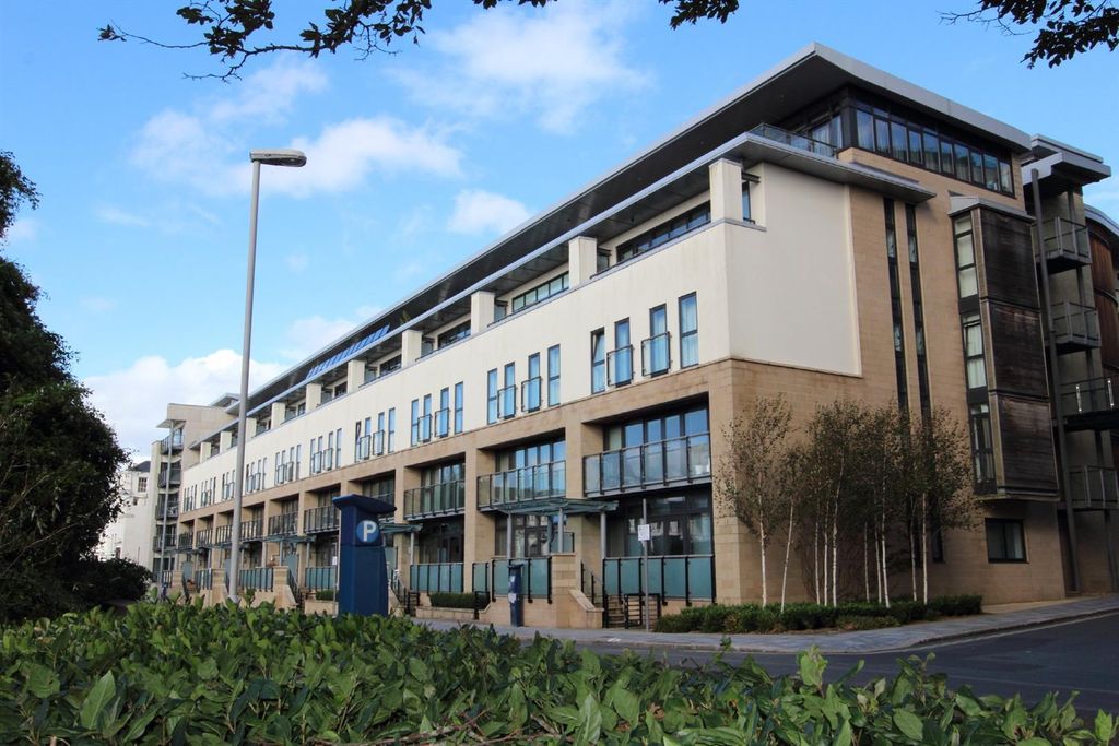 Property photo 1 of 10 V0Jszou_Nu2Cykv2Xgm7Jw.Jpg