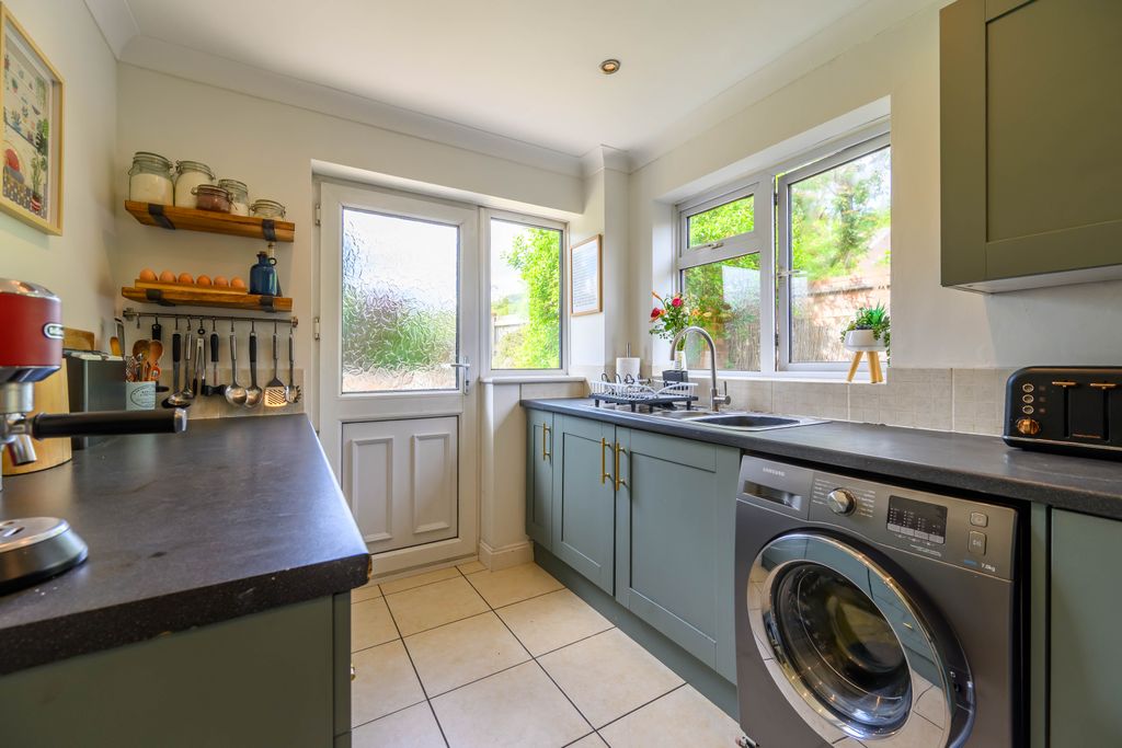 Property photo 3 of 18 Dsc_0131-Hdr