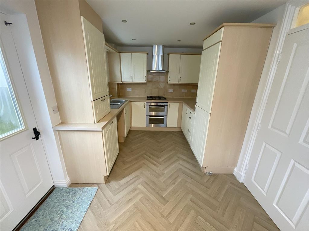 Property photo 3 of 34 Img_9027.Jpeg