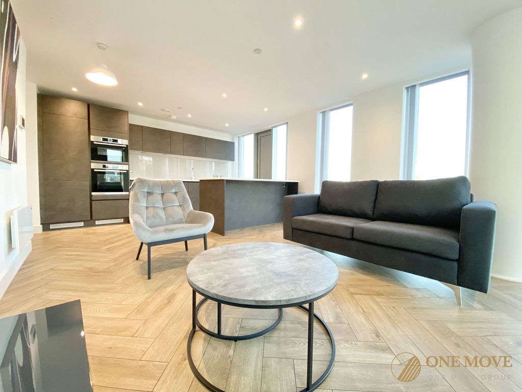 Property photo 2 of 19