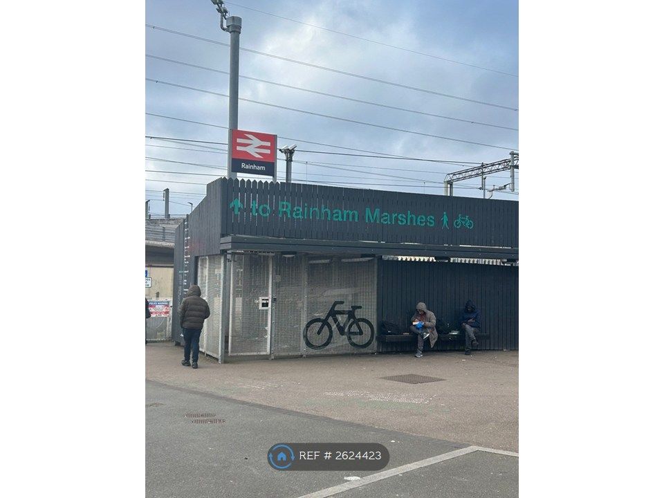 Property photo 3 of 9 Station