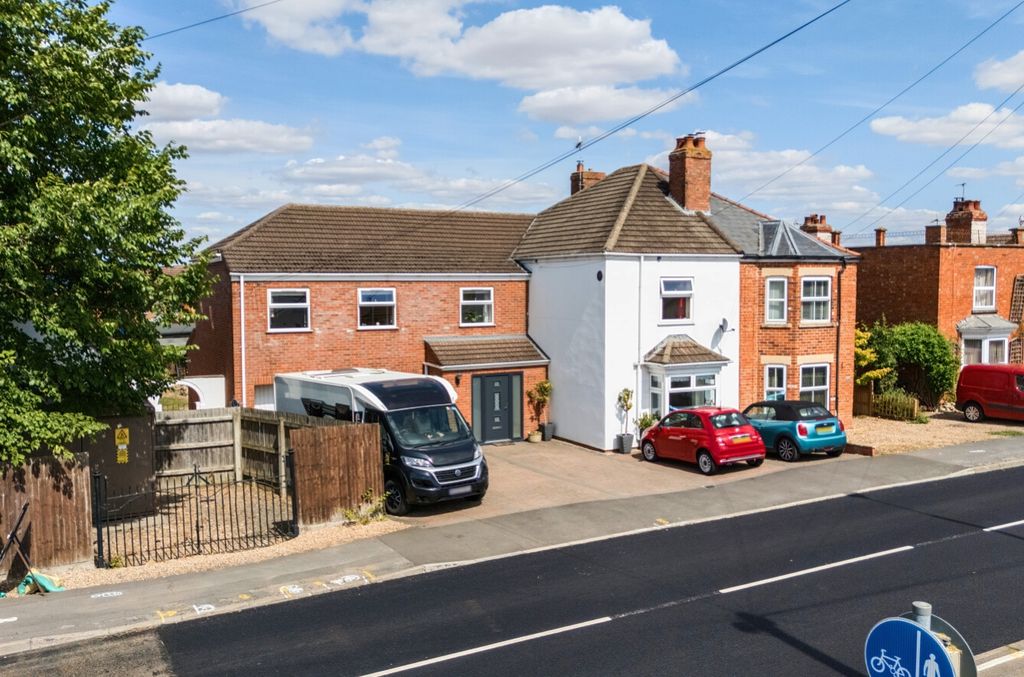Property photo 1 of 33 1503222-2-6A761586Cb62d