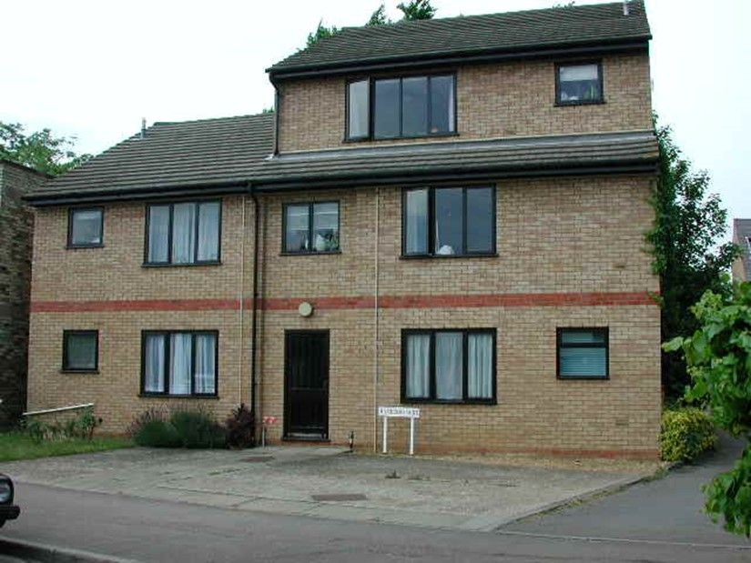 Property photo 1 of 7 Front