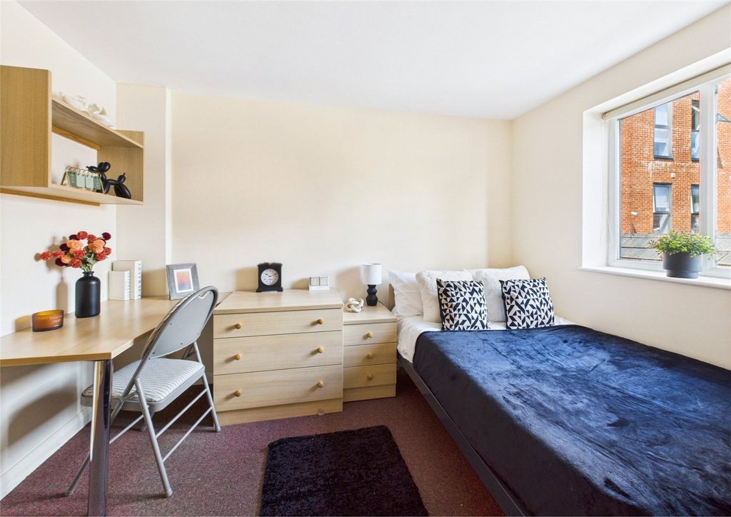 Property photo 1 of 10 Picture No. 37