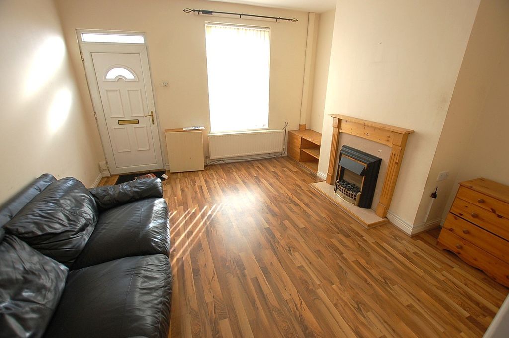 Property photo 2 of 10 Picture No. 06