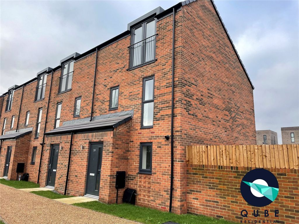 Property photo 1 of 16 External