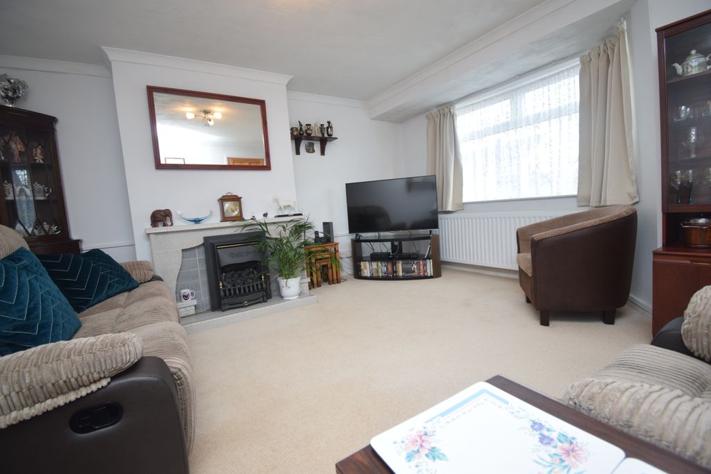 Property photo 3 of 12 Living Room 2