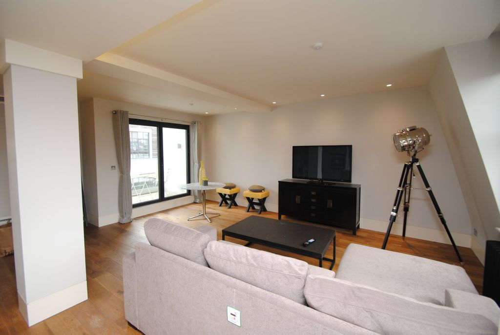 Property photo 2 of 4