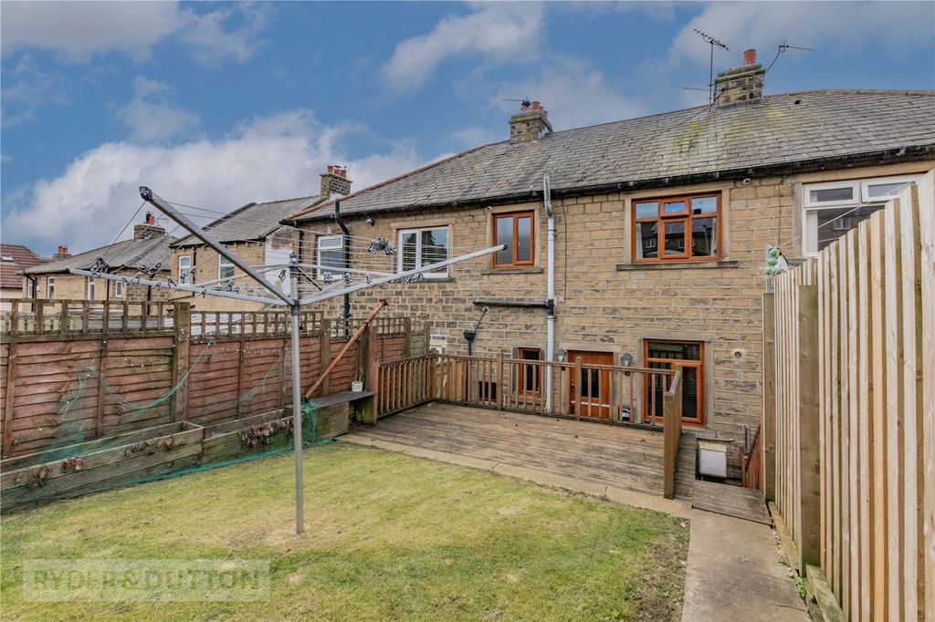 Property photo 1 of 18 Rear Garden