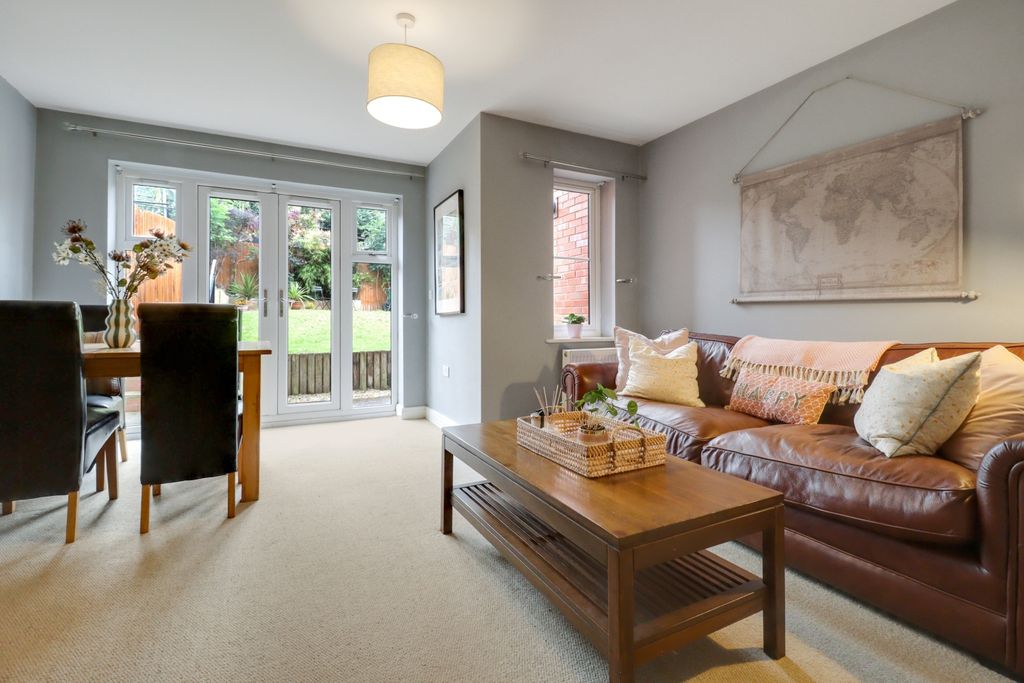 Property photo 2 of 22 Living-Room-III-1