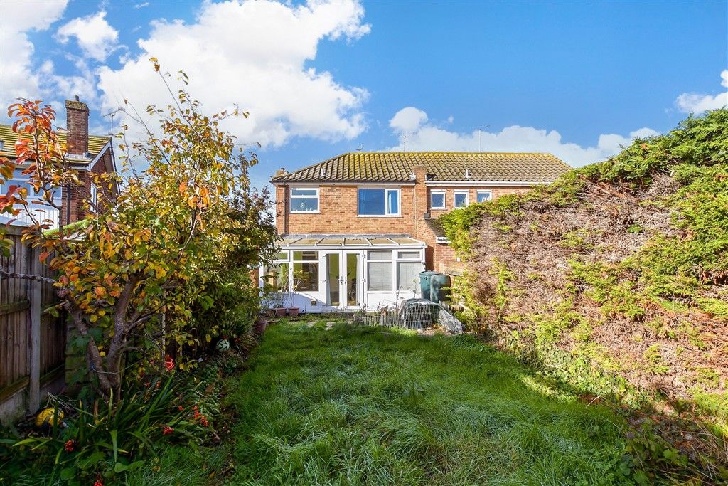 Property photo 2 of 19 Rear Garden