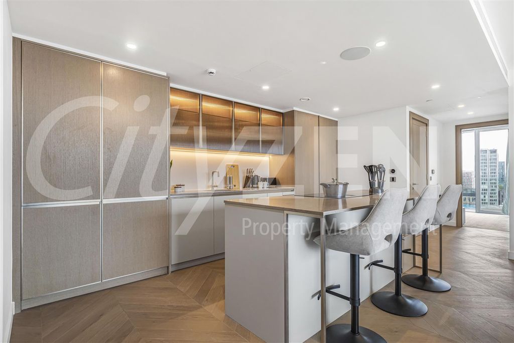 Property photo 2 of 29 Kitchen