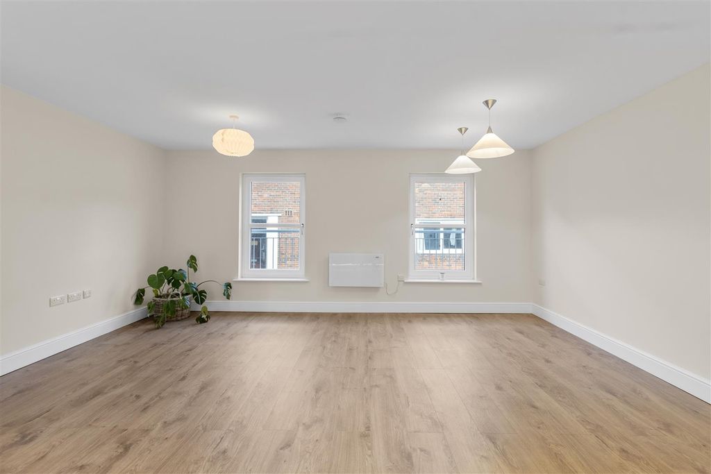 Property photo 3 of 7 Img_3335.Jpg