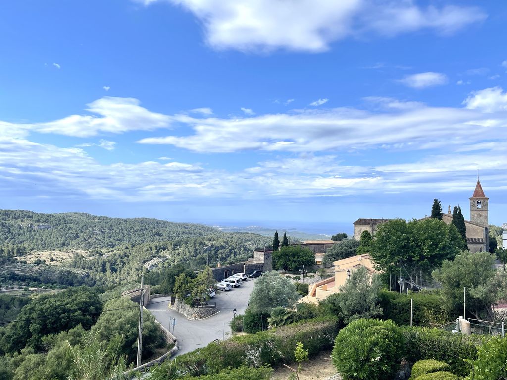 Property photo 1 of 7 Img_3290-Min.Jpg