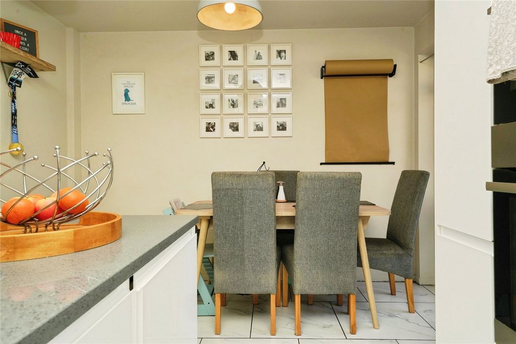 Property photo 3 of 16 Kitchen/Diner