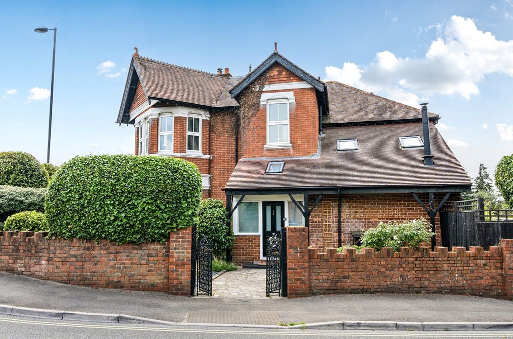 Property photo 1 of 30 1296793-6-682B5d1...