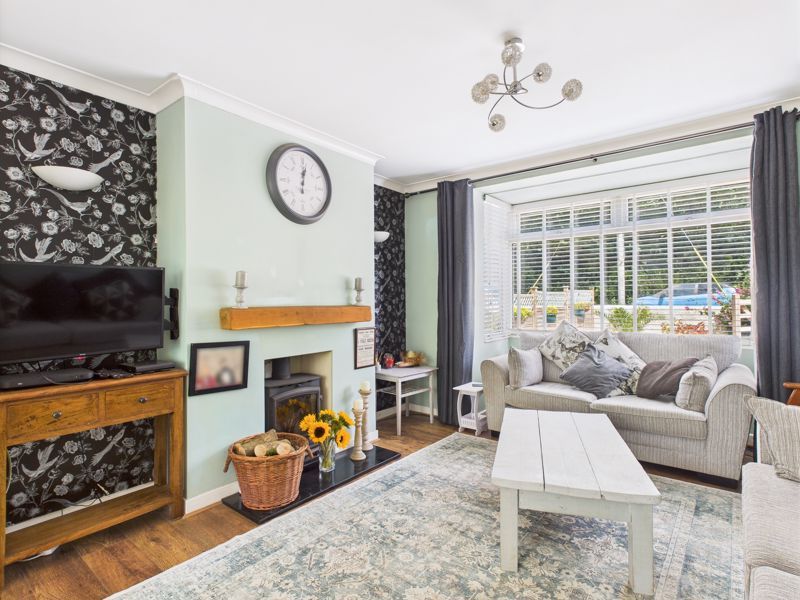 Property photo 2 of 12 Lounge