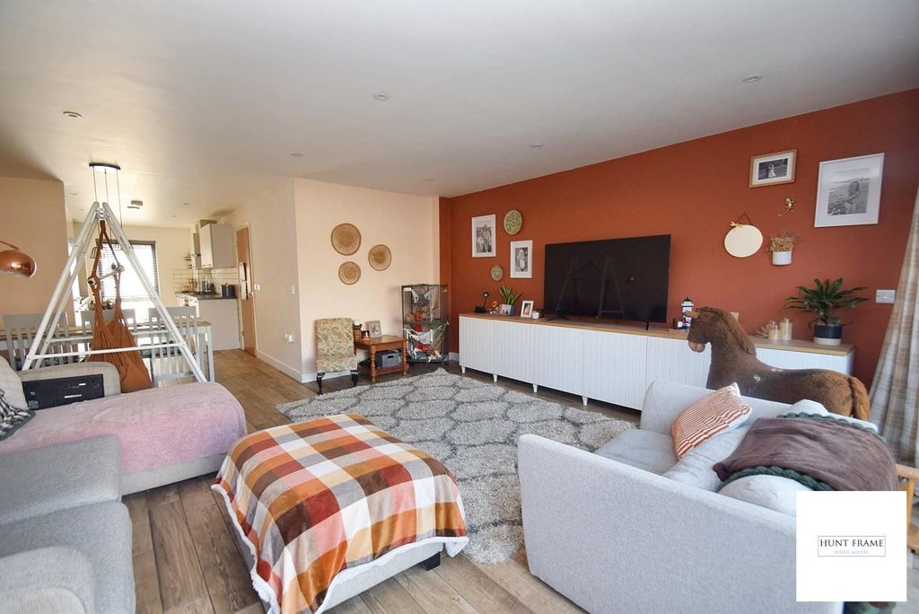 Property photo 2 of 14 Dsc_0018.Jpg