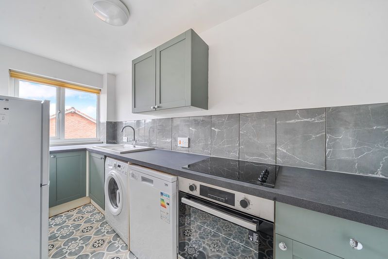 Property photo 2 of 12 Photo 13