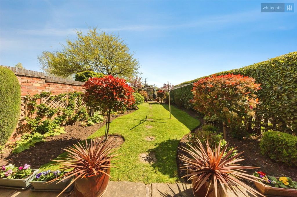 Property photo 3 of 32 Picture No. 45
