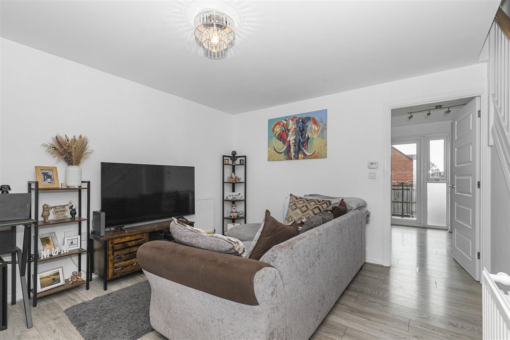 Property photo 2 of 22 Img_8245.Jpg