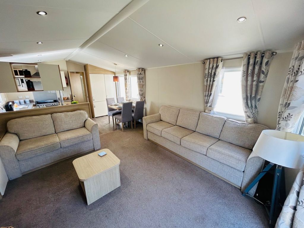 Property photo 1 of 6 Car0022108 - Static Caravan