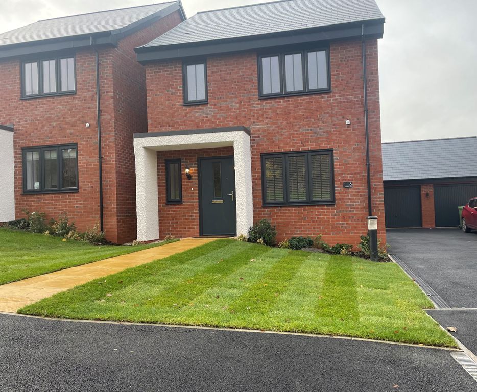 Property photo 1 of 3 Exterior