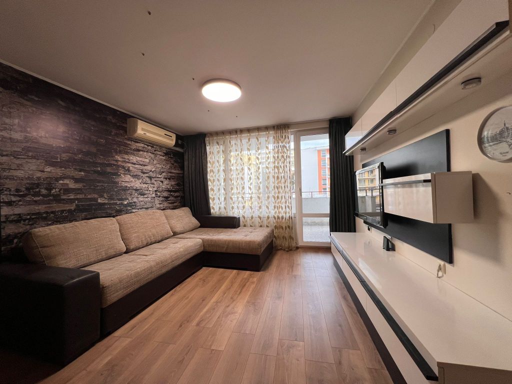 Property photo 3 of 15