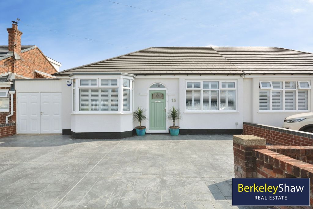 Property photo 1 of 20 Pbox-Img.Jpg