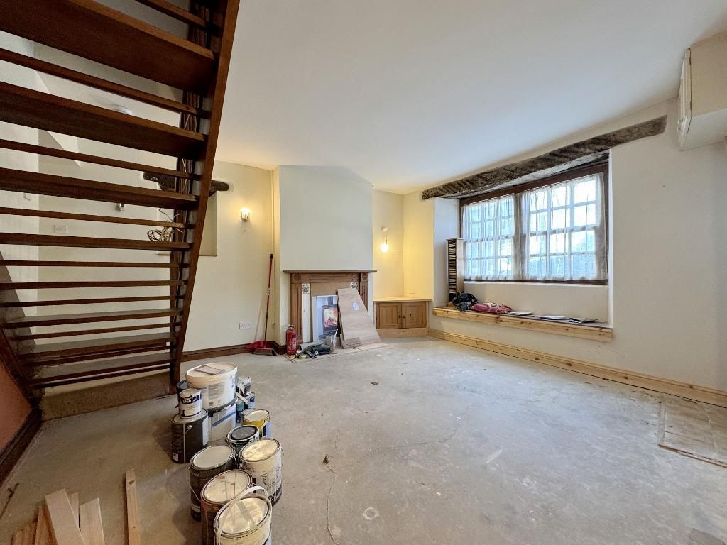 Property photo 3 of 17 Photo 3