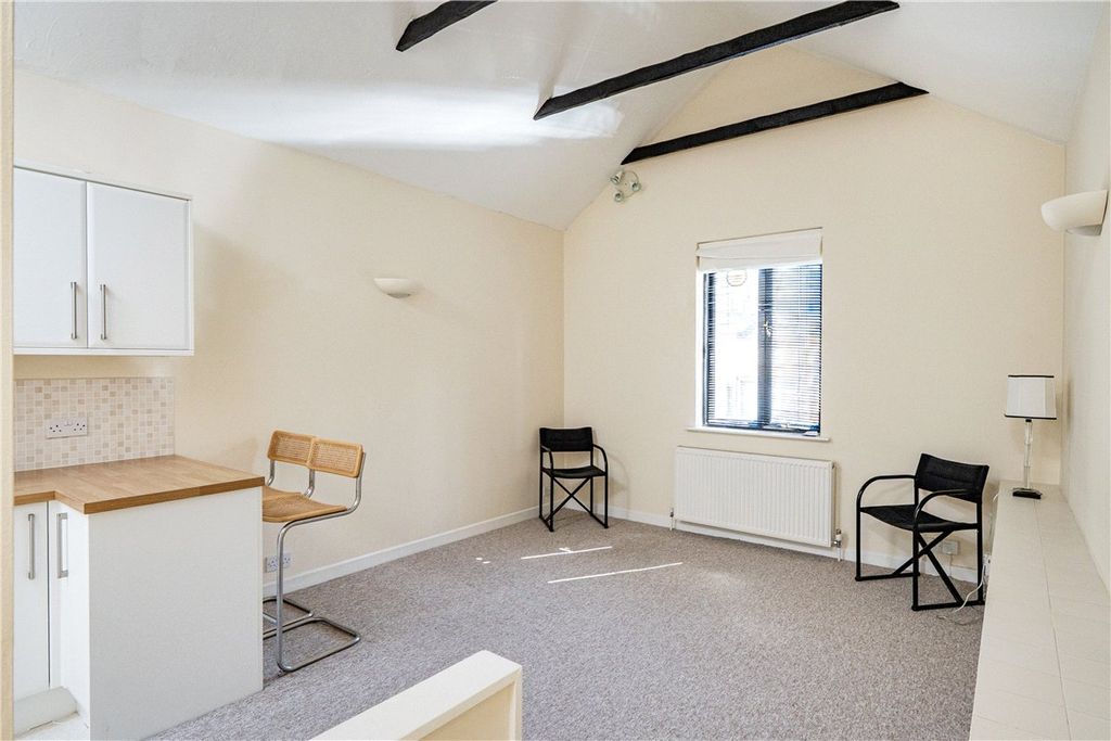 Property photo 3 of 10 Picture No. 03