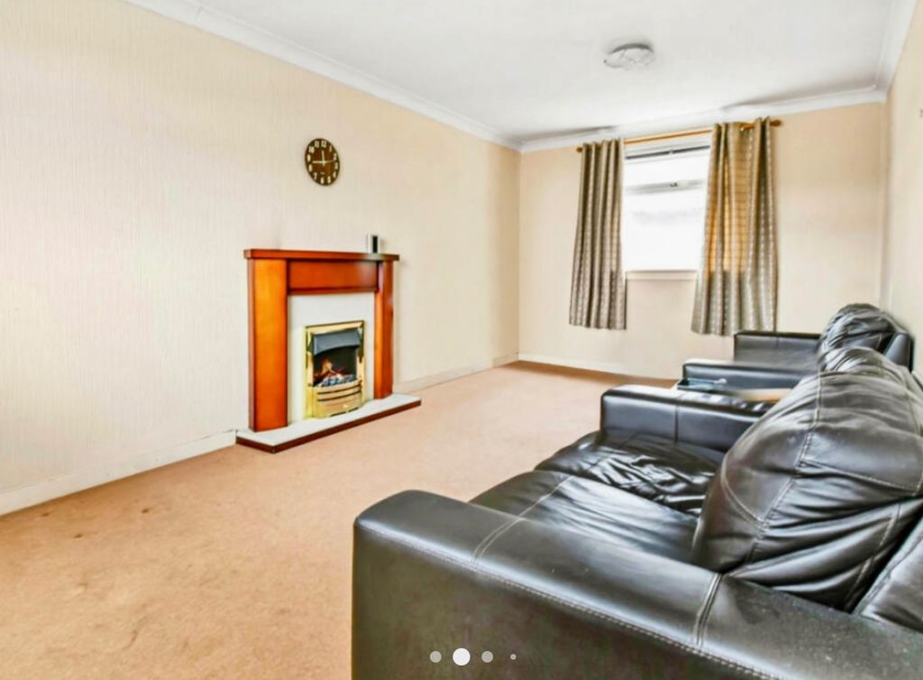 Property photo 2 of 8