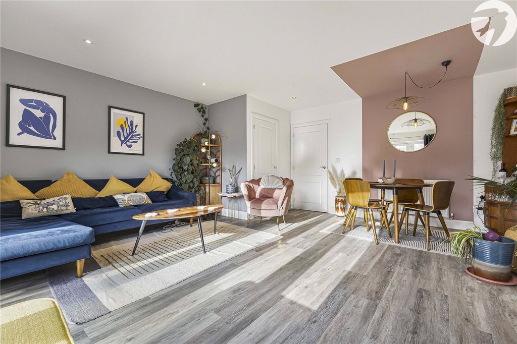 Property photo 2 of 30 Picture 2