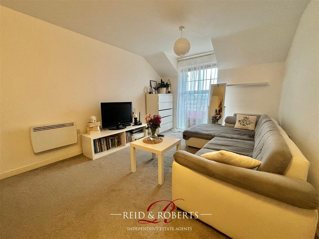 Property photo 2 of 8 1.Jpg