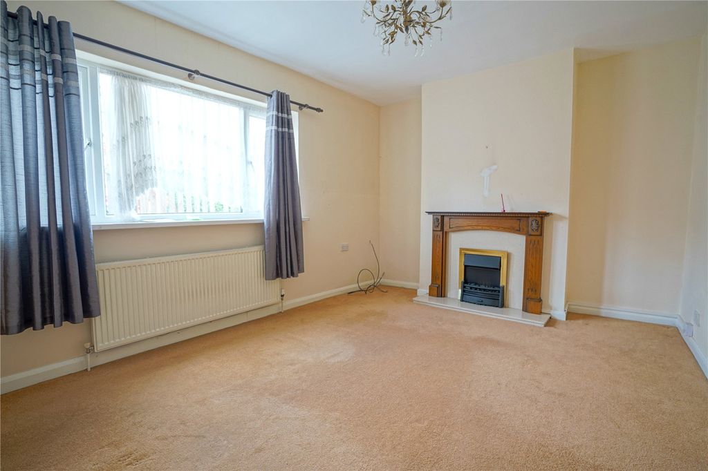 Property photo 2 of 11 Picture No. 08