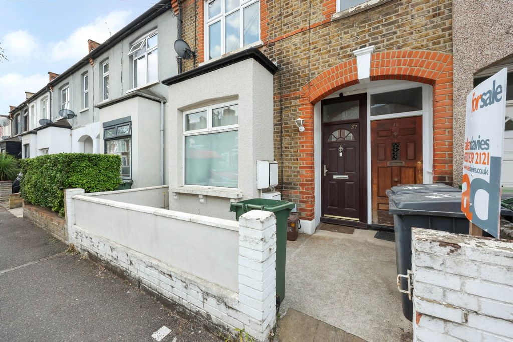 Property photo 1 of 13